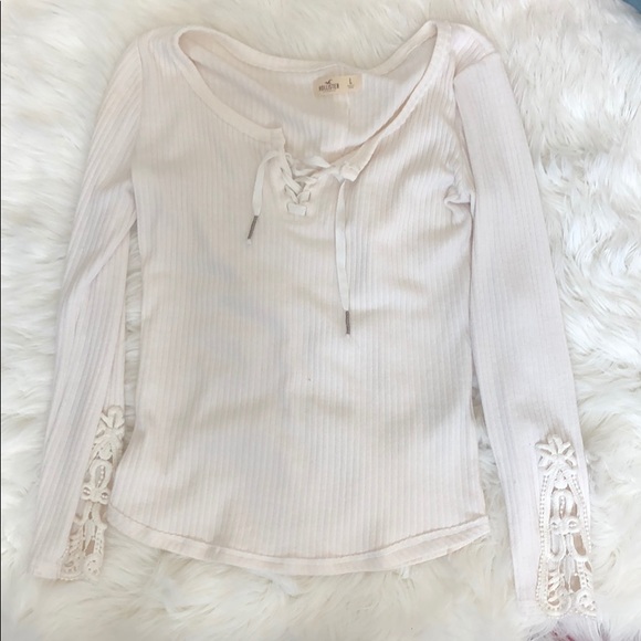 Hollister Tops - Cute hollister long sleeve shirt.